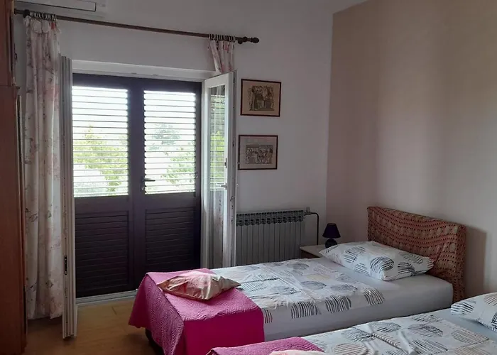 Family Apartment Tonko With King\'S Bed